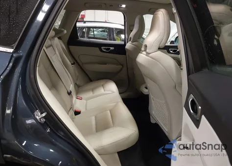 2020 Volvo Xc60 T5 Momentum from USA, damaged, VIN YV4102RK7L1522009